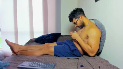 Len online show from 11-06-25, 05:03