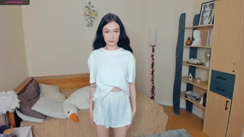 Alice online show from 04-22-26, 07:15