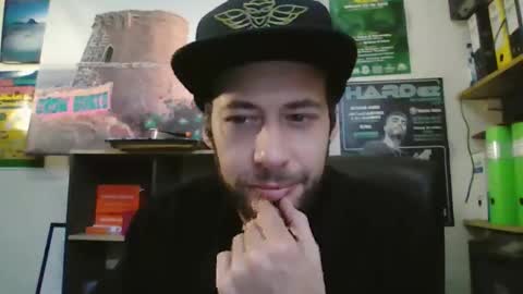 leonidascum online show from 12-23-25, 10:13