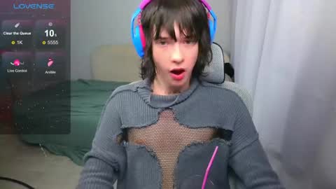 leonkissboy online show from 05-14-26, 07:42