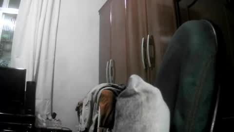 Snapshot of leonnxv chatting on 11-01-25, 09:39 leonnxv online show from 11-01-25, 09:39