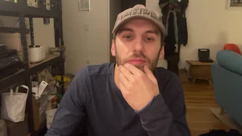 Leon online show from 01-20-25, 05:16