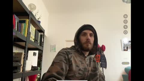 Leon online show from 01-31-25, 02:07