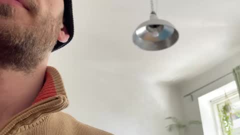 Leon online show from 04-22-26, 09:22