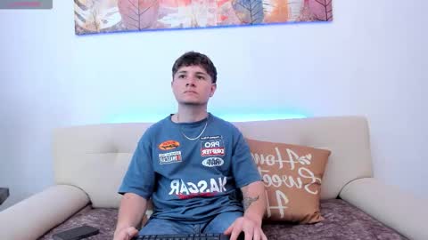 Leo  online show from 10-30-25, 08:20