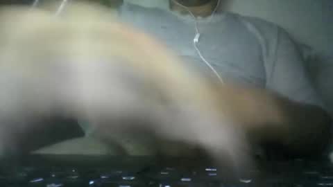 leoonel_95 online show from 01-15-25, 07:05