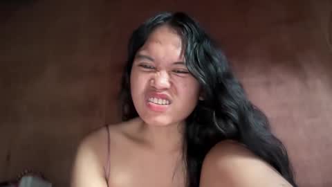 Snapshot of leora_luna chatting on 01-10-26, 04:14 Jenn online show from 01-10-26, 04:14