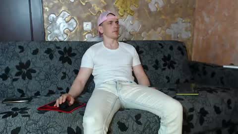 leoroman online show from 05-08-26, 12:43