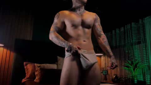 Leo Salvatore online show from 02-24-25, 01:46