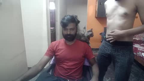 Snapshot of leosbroad chatting on 12-14-24, 07:29 Leo online show from 12-14-24, 07:29