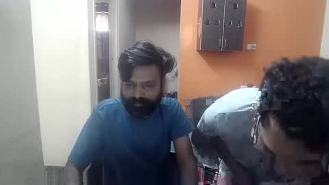 Snapshot of leosbroad chatting on 01-01-25, 06:47 Leo online show from 01-01-25, 06:47