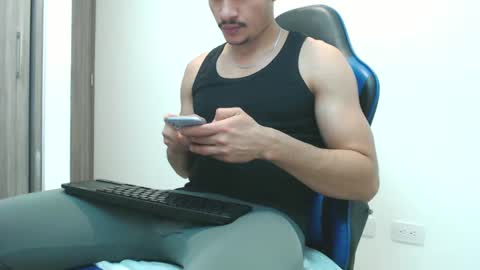 leostorm25 online show from 10-07-25, 11:02