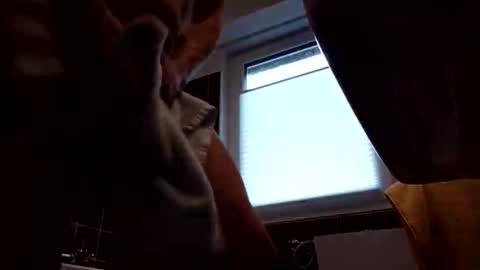 leoxxx732698 online show from 02-24-26, 08:34