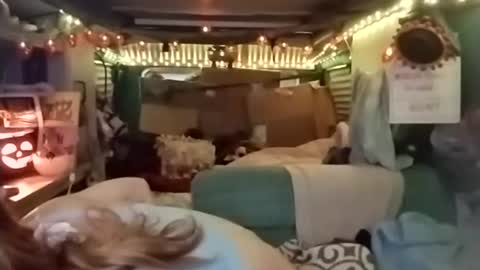 LesleyGumGrass- The Boring Trans girl online show from 10-30-25, 09:37