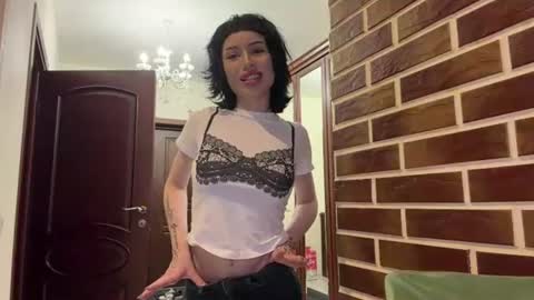 lesleypowderly online show from 07-23-26, 12:46