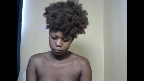 leslie online show from 03-09-25, 05:33