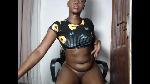 Snapshot of leslie_bebby2 chatting on 03-12-26, 01:23 leslie online show from 03-12-26, 01:23