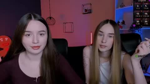 leslie_bird online show from 12-20-25, 10:44