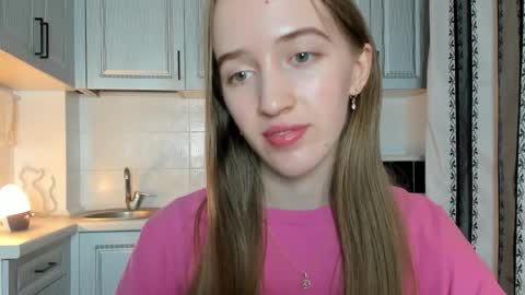  LESLIE   online show from 11-11-25, 07:14