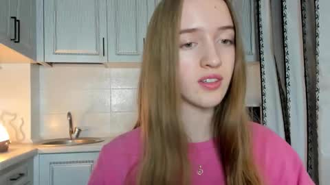  LESLIE   online show from 11-14-25, 08:07