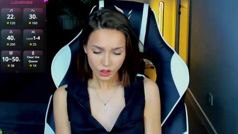 Leslie online show from 06-08-26, 01:28