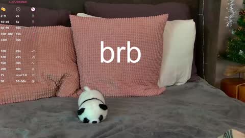 Leslie online show from 01-03-25, 11:46