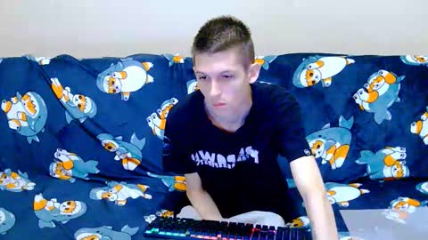 lester_broo online show from 12-02-25, 06:58