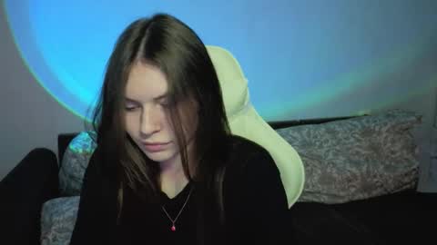 Fiona online show from 02-18-26, 06:04