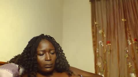 Snapshot of letecia557422 chatting on 02-26-25, 11:30 Letecia557422 online show from 02-26-25, 11:30