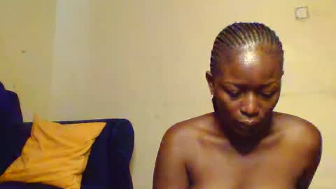 Snapshot of letecia557422 chatting on 03-10-25, 05:43 Letecia557422 online show from 03-10-25, 05:43