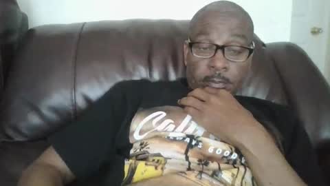 letmegetsum2 online show from 05-19-26, 12:38