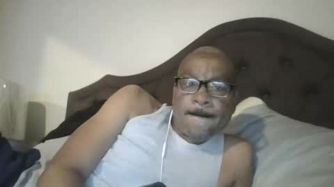 letmegetsum2 online show from 05-27-26, 09:06