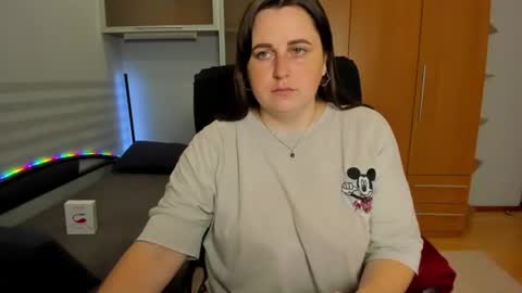 Naomi online show from 07-21-26, 06:38