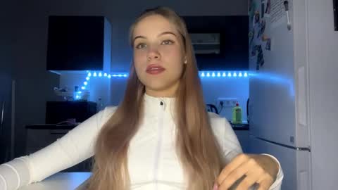 Kate online show from 04-28-26, 03:28