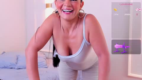 Snapshot of lettysmith chatting on 01-09-25, 07:08 Anastasia online show from 01-09-25, 07:08