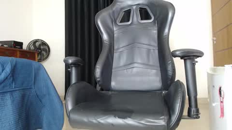 Snapshot of lettywild chatting on 12-03-25, 07:34 Lettywild Queen of Spades online show from 12-03-25, 07:34