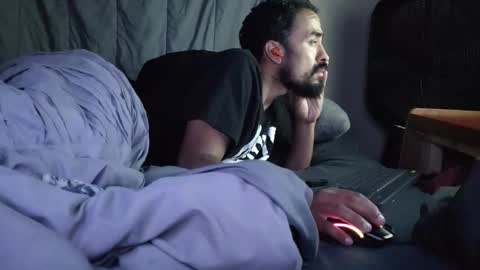 Snapshot of leubenshafts chatting on 11-03-25, 12:35 Matty online show from 11-03-25, 12:35