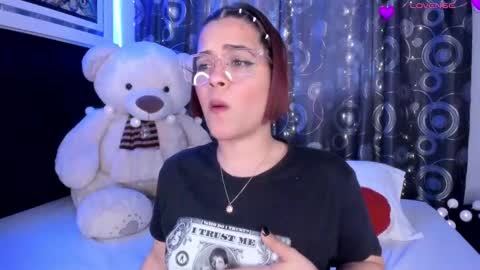 Snapshot of lev_akira chatting on 02-09-25, 11:36 Akira online show from 02-09-25, 11:36