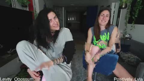 Levity online show from 04-28-26, 09:09