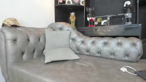 Snapshot of levy_steve chatting on 03-02-25, 01:16 LevySteven online show from 03-02-25, 01:16