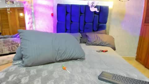 Snapshot of levy_steve chatting on 11-04-25, 06:56 LevySteven online show from 11-04-25, 06:56