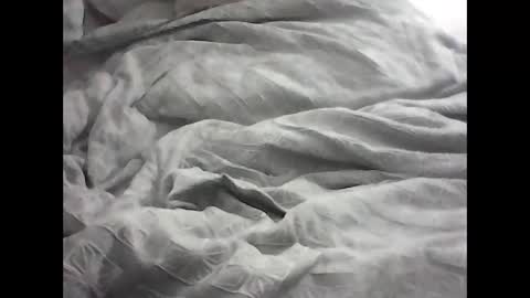 Snapshot of leweylewy chatting on 10-29-25, 03:53 leweylewy online show from 10-29-25, 03:53