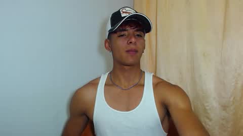 i  am lewis ly EDUARDO MEMDOZA15 online show from 02-19-26, 03:08