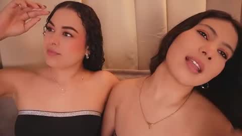 Gabrielle  Lexa  online show from 08-09-26, 03:34