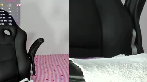 Lexa Love online show from 12-17-25, 07:20