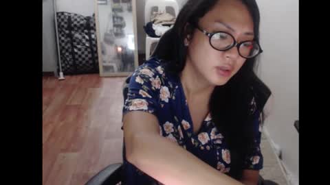 Snapshot of lexi09822 chatting on 09-10-25, 03:23 Hev Lexi online show from 09-10-25, 03:23