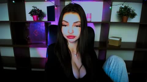 Snapshot of lexi_jos chatting on 02-28-25, 01:14 Alexia online show from 02-28-25, 01:14
