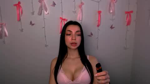 Alexia online show from 04-19-26, 11:09