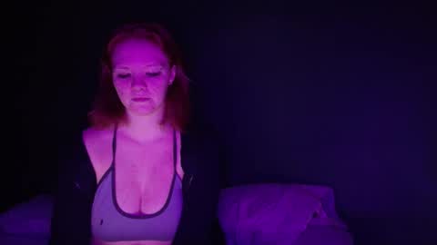 lexi_mariz online show from 02-25-26, 04:00