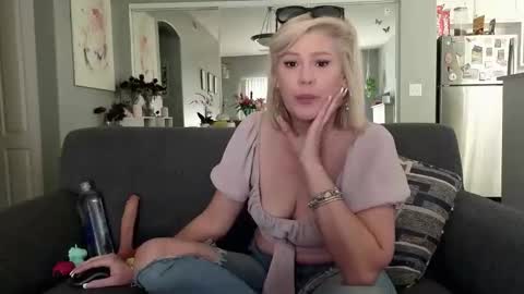 Lexi online show from 01-12-26, 07:08